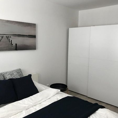 Samorin Modern Apartmens Private Parking - Air Conditioning Eksteriør billede