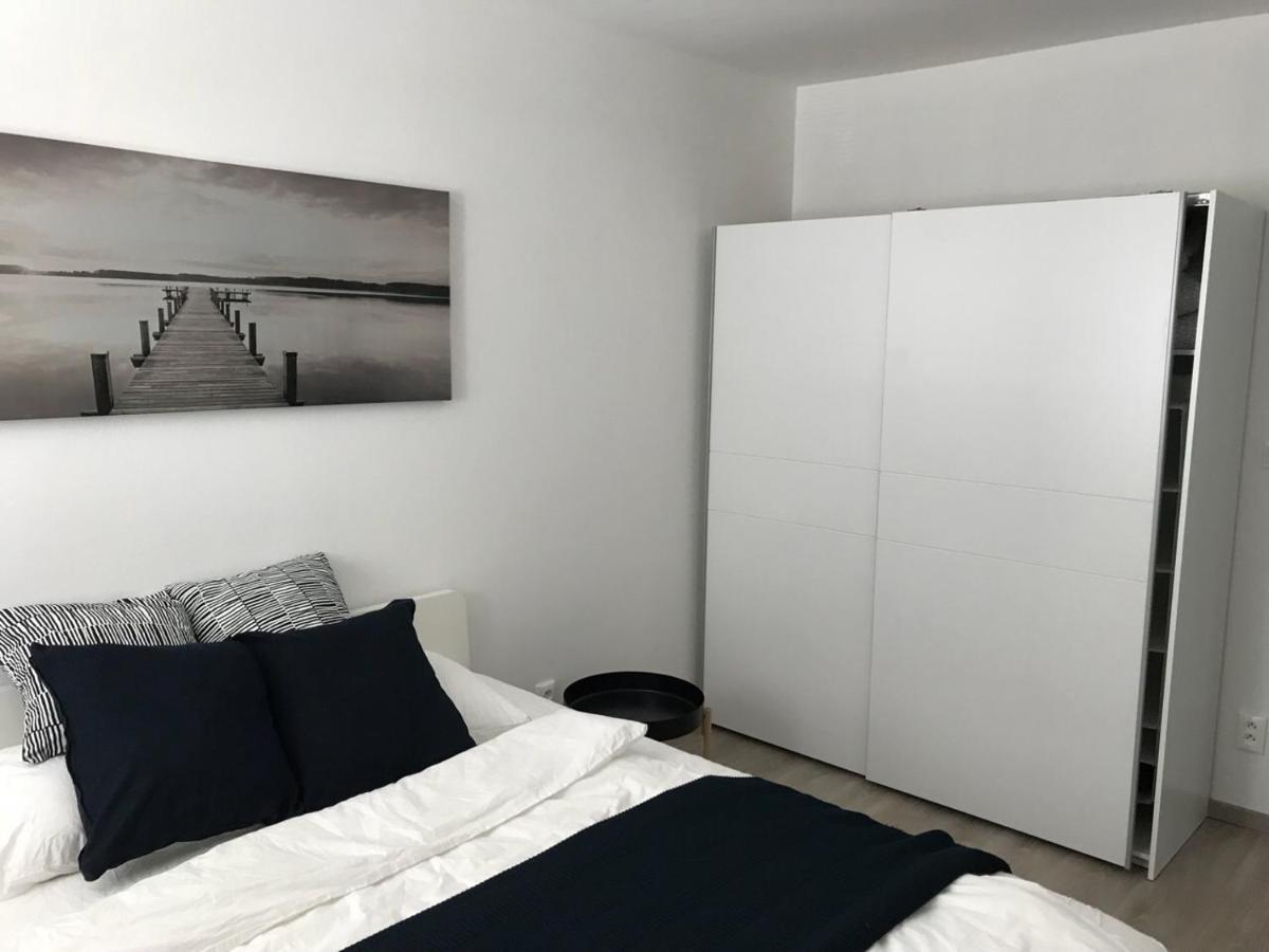 Samorin Modern Apartmens Private Parking - Air Conditioning Eksteriør billede